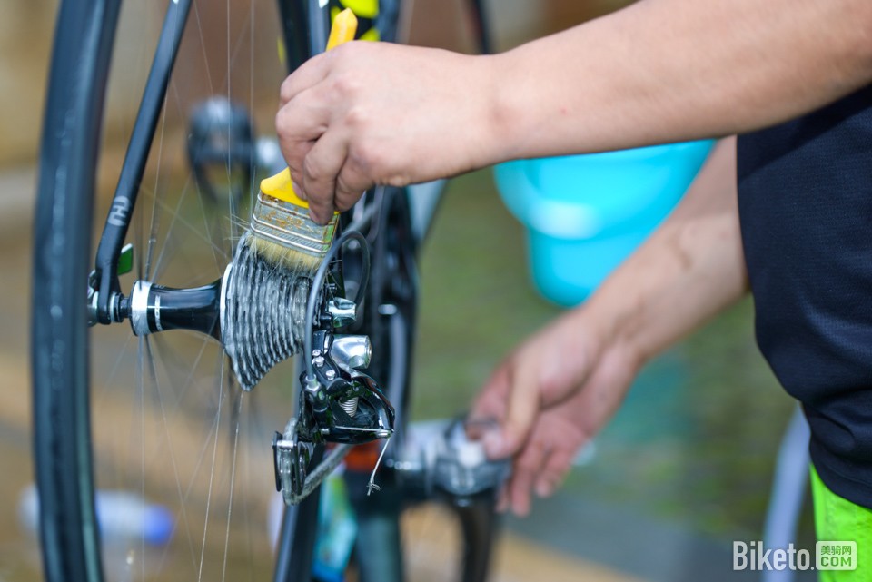 《挥着翅膀的女孩》《死性不改》...“梅”好时光演唱会歌单来啦~