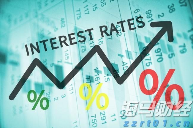 传统基金持续失去资金，比特币成为投资“救星”！过去一年获得22%超额收益