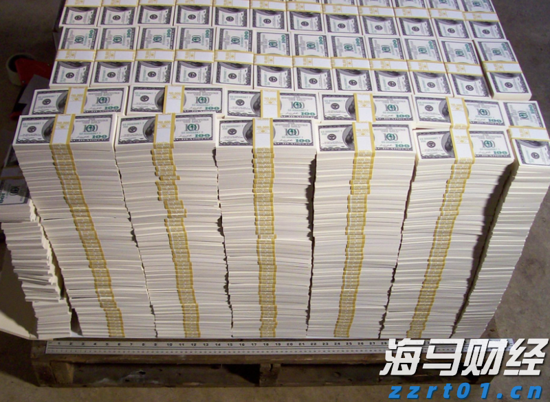 女生考上清华大学，学校奖励100万元奖学金