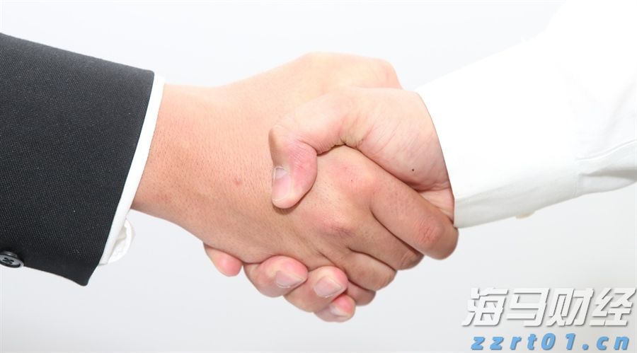 清垃圾 除积水 灭蚊虫，全民积极参与爱国卫生运动