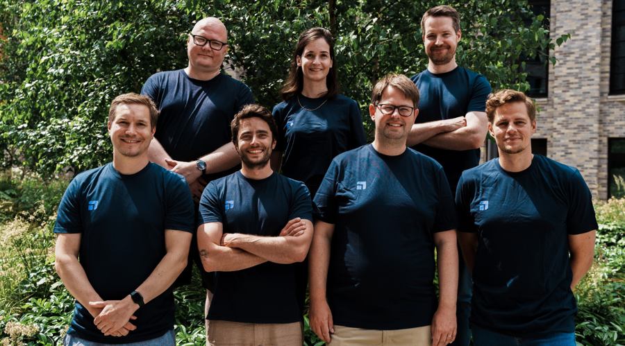 今天上午梅州南部有中雨局部大雨